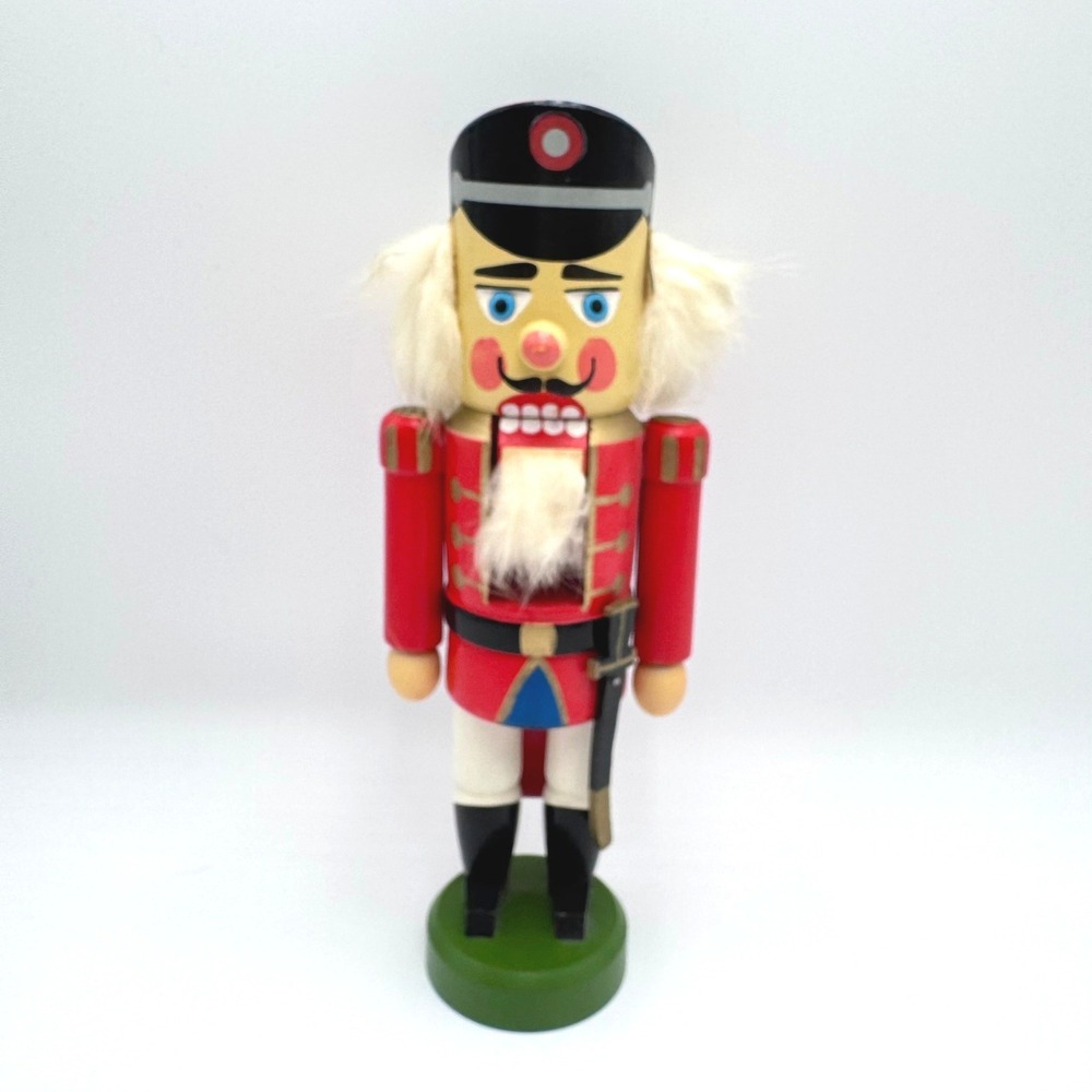 Vintage Erzgebirge Nutcracker Soldier Guard Made in GDR East Germany Red 9 Inch